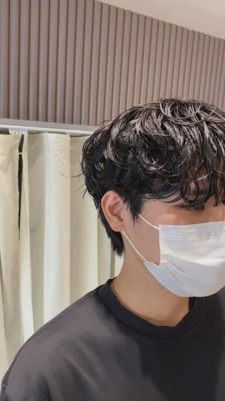 BTSテテ風カルマパーマ
BTSテテ風シャドウパーマ
BTSテテ風 パーマ
テテ風パーマ
テテ風ウルフ
テテ　髪型
テテ風マッシュ
韓国パーマ
韓国マッシュ
シャドウパーマ　原宿
シャドウパーマ　かけられるところ
シャドウパーマ　韓国 