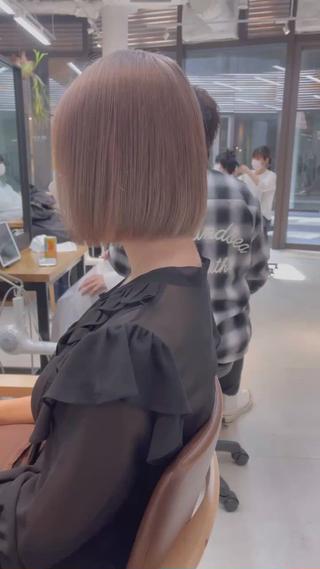 ミディアム カラー mee.urawa所属・似合わせショート×透 明感/やじまたかしのヘアスタイル