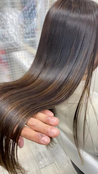 ロング パーマ 市川 博紀 副店長のヘアスタイル