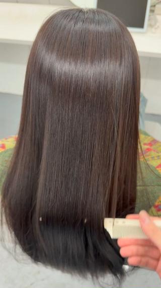 ロング 亀田 泰生のヘアスタイル