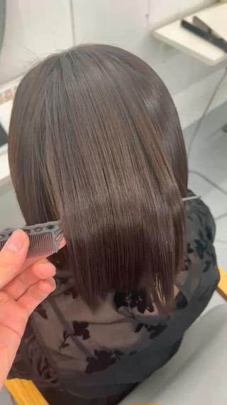 ミディアム 亀田 泰生のヘアスタイル