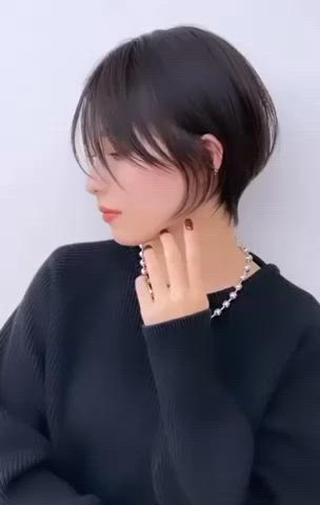 ショートカット
その人骨格に合わせて丸みをつけてバランスよくカットします