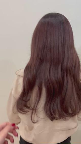 ロング FENICE on the beach所属・タニ ヒナタのヘアスタイル