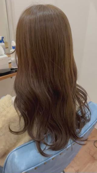 ロング FENICE on the beach所属・タニ ヒナタのヘアスタイル