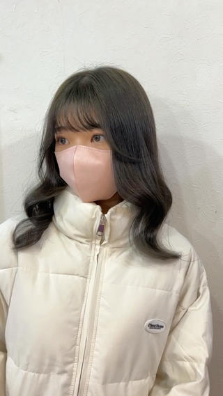 カラー RINA🦋 【韓国風/艶髪】のヘアスタイル