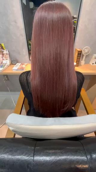 ロング 小山 洋次のヘアスタイル