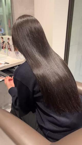 ロング カラー パーマ 坂本 理輝のヘアスタイル