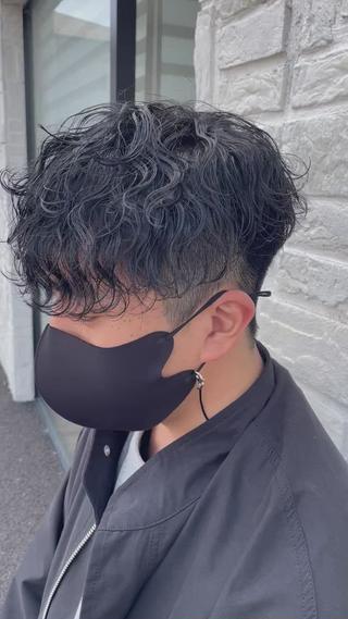 パーマ メンズ アタ ムのヘアスタイル