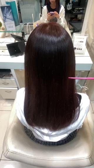 PINK BROWN
⁡
Aujua_クエンチ
⇒ カラーやパーマなとでパサついた髪にオススメ ͗ ͗
 