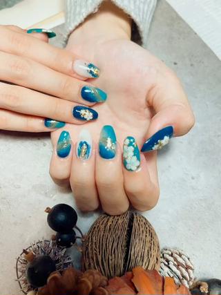 Have a wonderful coming-of-age ceremony!
素敵な成人式をお過ごし下さい!