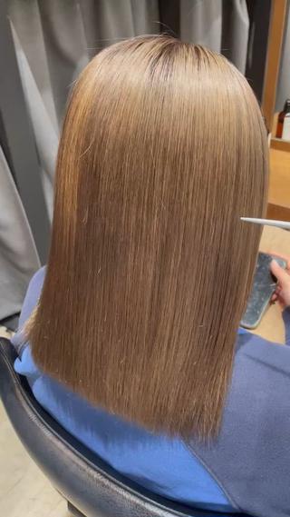 セミロング カラー 🍋髪質改善× 透明感カラー ジュリのヘアスタイル