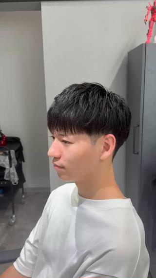 「王道マッシュ」
STAYG 
上野大河です
持ち前の明るさと技術で
あなたに似合う最高のスタイルを!
「モデル様を募集しております」️՞
料金
カットご新規様 ¥2000
パーマカットご新規様 ¥5000
カラーカットご新規様 ¥5000
ブリーチあり +¥7000~
営業時間
火〜日曜日【10:00〜19:00】
定休日
毎週月曜日、第一日曜、第三火曜
〒918-8124
福井県福井市羽水2丁目613