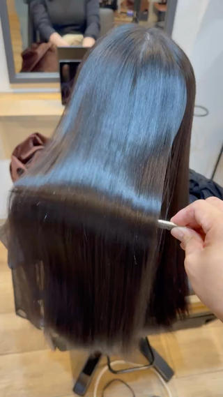 髪質改善縮毛矯正であまりダメージを感じずにつやつや 