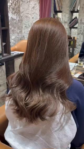 ロング カラー ヘアアレンジ 髙橋 リナ‪のヘアスタイル