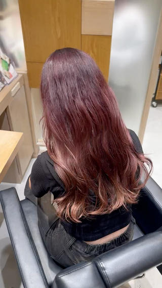 カラー 透明感カラー/顔周り カット/レイヤーにかのヘアスタイル