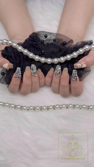ネイル Nailsalon faveur所属・Nailsalon faveurのネイルデザイン