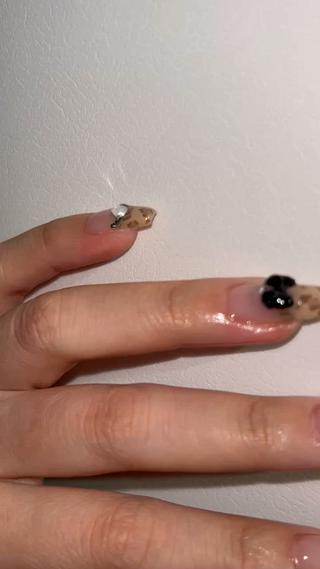 ネイル ☽ ☾のネイルデザイン