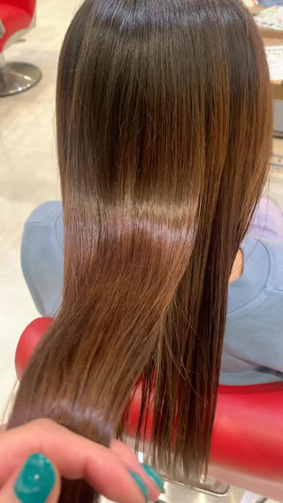 ロング ayumi🌈 インナーカラー🌈のヘアスタイル