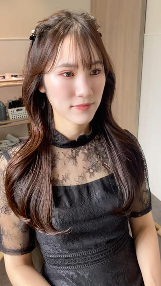 セミロング カラー ヘアアレンジ RIHO/愛されモテ /透明感カラーのヘアスタイル