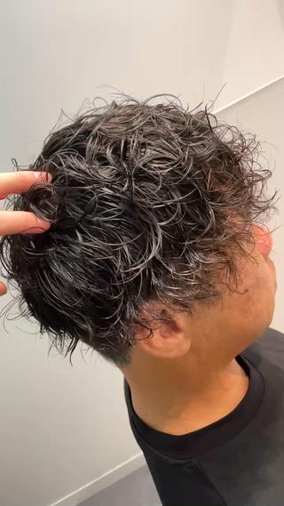 パーマ share salon higashi umeda所属・林 時也のヘアスタイル