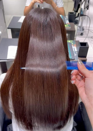 ロング カラー 髪質改善/透明感カラ ー/レイヤー/あやはのヘアスタイル