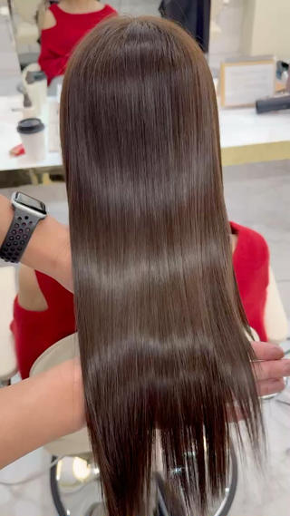 ロング シンタニナオト /梅田茶屋町のヘアスタイル