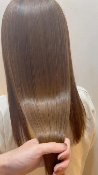 ロング シンタニナオト /梅田茶屋町のヘアスタイル