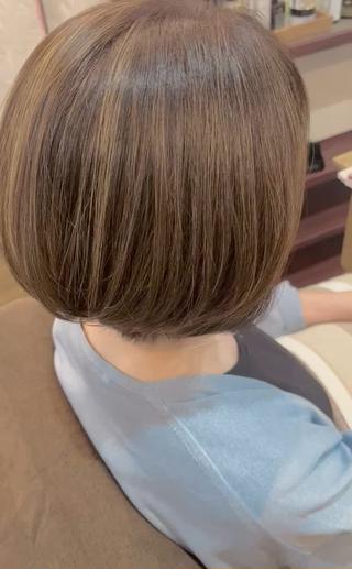 ショート カラー Lamie所属・大人女子&髪改善専門 Nobuフリーランスのヘアスタイル