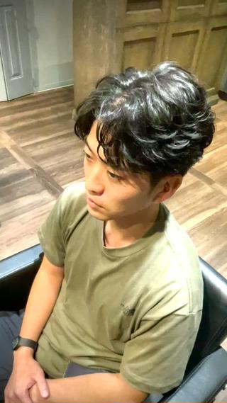 パーマ メンズ メンズヘア/岩舘 真斗のヘアスタイル