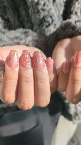季節カラーのボルドーインクを使ったデザイン
お客様がワクワクした気持ちでこの季節を過ごせます様に

お任せいただきありがとうございます 