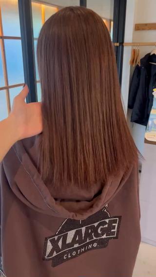黒染め履歴ある方ですワンブリーチで明るめのブラウンカラーに仕上げましたブリーチ入れてあげると透明感のあるカラーに仕上がるのでとても可愛いです