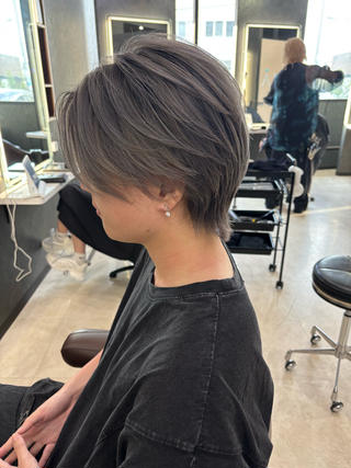 メンズ 色落ちまで2度綺麗な ハイトーン🪞／ミクのヘアスタイル