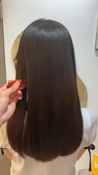 セミロング 🍀祥吾🍀レイヤー 艶髪❣️髪質改善❤️のヘアスタイル
