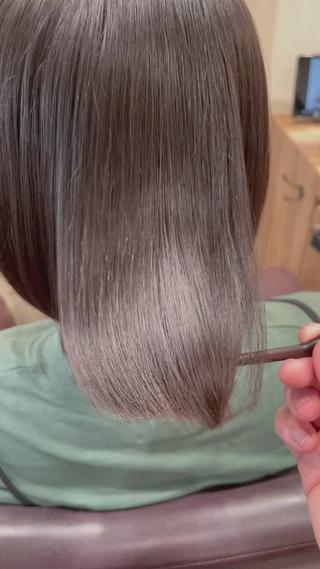 縮毛矯正でここまでサラサラツヤツヤヘアーへ！　
 