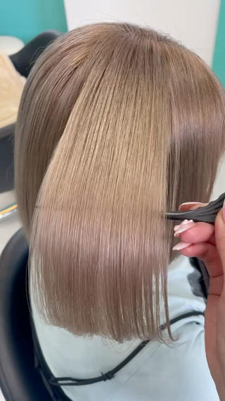 ショート カラー 艶/透明感 🫧カラーのヘアスタイル