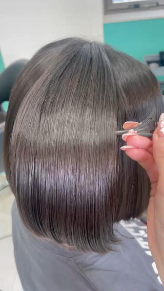 ショート 艶/透明感 🫧カラーのヘアスタイル