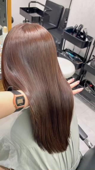 髪質改善カラーでケアしながら綺麗なカラーに 