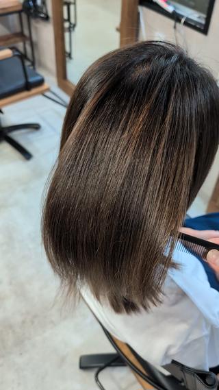 セミロング 大辻健太(オオツジ ケンタ)/髪質改善のヘアスタイル