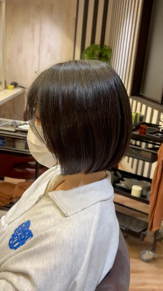 ショート マエダ マサシのヘアスタイル