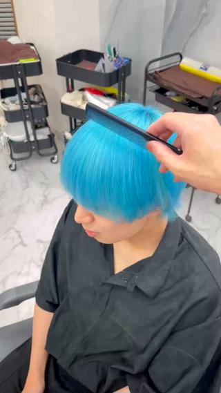 メンズ youres hair 新宿3丁目店所属・ハイトーン/艶髪 /髪質改善/柴田のヘアスタイル