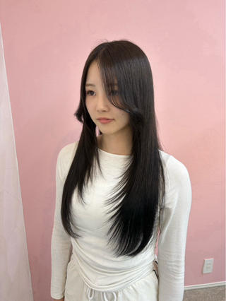 ロング HASHI AYAKAのヘアスタイル