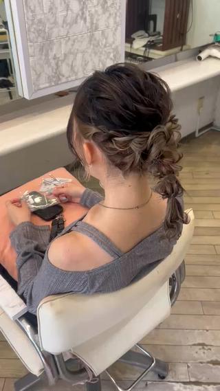 セミロング ヘアアレンジ konomi⛓🩶 カラー/ヘアアレンジのヘアスタイル