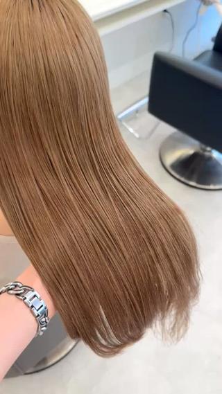 ロング カラー Parve  Mix 🫧梶川虹のヘアスタイル