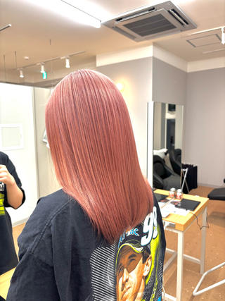 ★ピンクベージュカラー
※ブリーチ必須のカラーになっております 