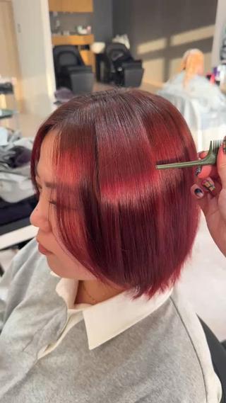 Cherry red 
派手髪も出来ます 