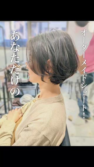 頭の形をキレイに見せるショートボブ
髪質によってはパーマで毎朝のスタイリングを楽に♪ 