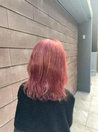 ミディアム 渡邊楓果／髪質改善 ／カラーのヘアスタイル