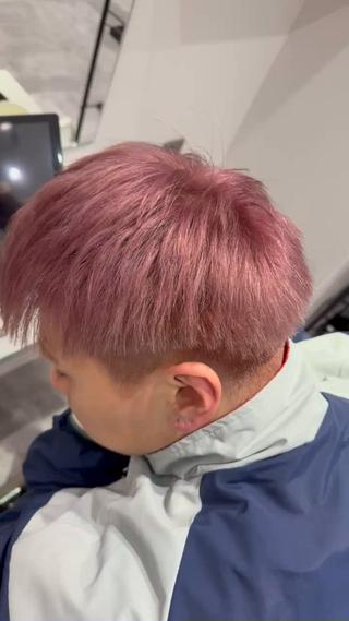 ショート カラー メンズ 🪞艶美髪🪞 髪質改善🎖️城彰人のヘアスタイル