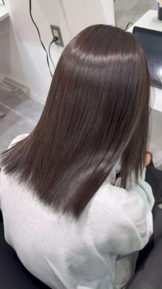 セミロング 🪞艶美髪🪞 髪質改善🎖️城彰人のヘアスタイル