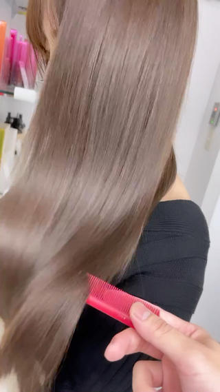 ロング カラー L.I.G daimyo所属・髪質改善/艶髪No1 L.I.G代表　吉川のヘアスタイル